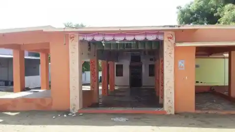 Arulmigu Mangai Nayagiamman Temple, Thirumalaiyappapuram, Therkku Kadiyam, Thirumalaiyappapuram - 627415 அருள்மிகு மங்கை நாயகியம்மன் திருக்கோயில், திருமலையப்பபுரம், தெற்கு கடையம், திருமலையப்பபுரம், தெற்கு கடையம் - 627415, Tenkasi - Ancient Temple Architecture and History Image 4