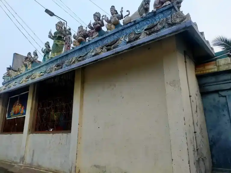 Arulmigu Mangalakshmiamman Temple, Anukkampattu - 607301 அருள்மிகு மங்கலட்சுமி அம்மன் திருக்கோயில், Anukkampattu - 607301, Cuddalore - Ancient Temple Architecture and History Image 3
