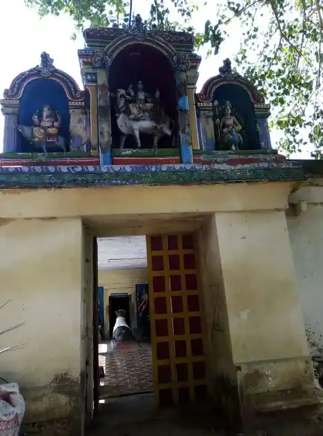 Arulmigu Mangaleeswarar Temple, Idaiyathumangalam - 621601 அருள்மிகு மாங்கனீஸ்வரர் திருக்கோயில், Idaiyathumangalam - 621601, Thiruchirappalli - Ancient Temple Architecture and History Image 2