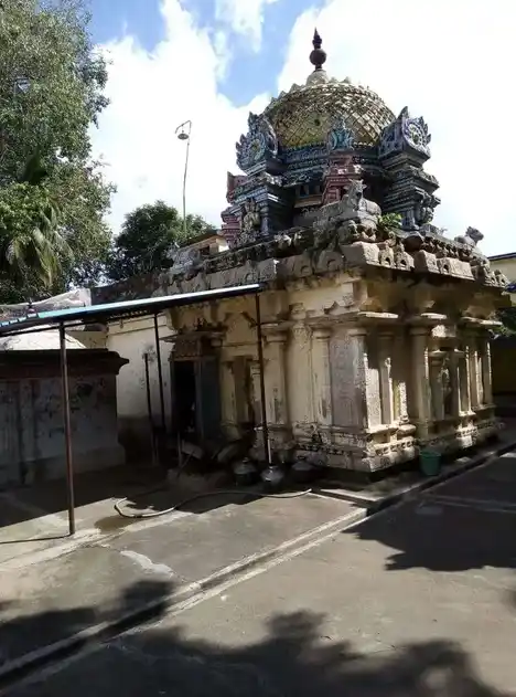 Arulmigu Mangaleeswarar Temple, Idaiyathumangalam - 621601 அருள்மிகு மாங்கனீஸ்வரர் திருக்கோயில், Idaiyathumangalam - 621601, Thiruchirappalli - Ancient Temple Architecture and History Image 4