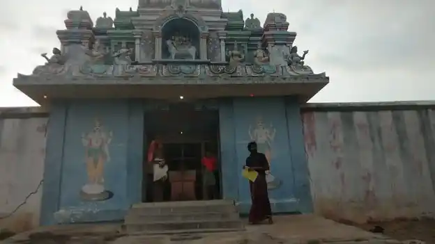 Arulmigu Manicka Kanniyamman Muthulingeshwarar Temple, Munaiventri - 623701 Arulmigu Manicka Kanniyamman Muthulingeshwarar Temple, Munaiventri - 623701, Sivagangai - Ancient Temple Architecture and History Image 4