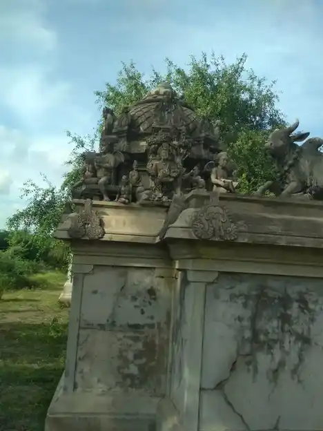 Arulmigu Manickanachiamman Attached With Nagalingeswarer Temple, U.Athanur - 606103 அருள்மிகு மாணிக்க நாச்சியம்மன், நாகலிங்கேஸ்வரர் கோயில், U.Athanur - 606103, Cuddalore - Ancient Temple Architecture and History Image 2