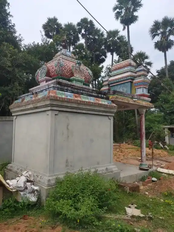 Arulmigu Manickavasaga Swamy Temple, Suriyamoorthipuram - 614614 Arulmigu Manickavasaga swamy Temple, Suriyamoorthipuram - 614614, Thanjavur - Ancient Temple Architecture and History Image 5