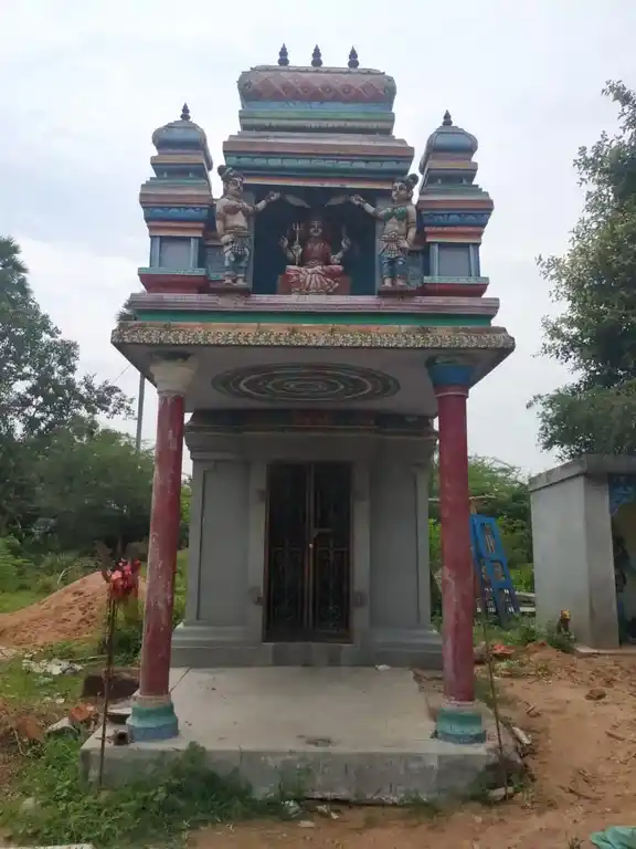 Arulmigu Manickavasaga Swamy Temple, Suriyamoorthipuram - 614614 Arulmigu Manickavasaga swamy Temple, Suriyamoorthipuram - 614614, Thanjavur - Ancient Temple Architecture and History Image 8