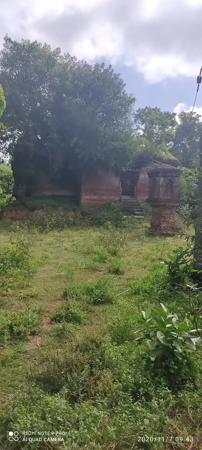Arulmigu Manickeswarar And Varathrajaperumal Temple, Sivapurani - 609804