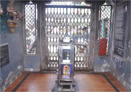 Arulmigu Manickka Vinayagar Temple, Sikazhi - 609110 அருள்மிகு மாணிக்கவிநாயகர் திருக்கோயில், Sikazhi - 609110, Mayiladuthurai - Ancient Temple Architecture and History Image 3