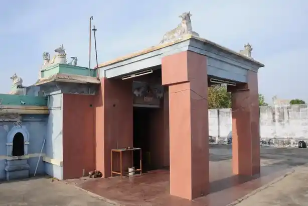 Arulmigu Manigandeeswarar Temple, Kizhnayakkanptemple - 631702 அருள்மிகு மணிகண்டீஸ்வரர் திருக்கோயில், Kizhnayakkanptemple, Kizhnayakkanptemple - 631702, Tiruvannamalai - Ancient Temple Architecture and History Image 2