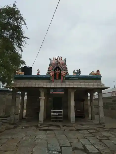 Arulmigu Manigandeswarar Temple, Thirumalpoor - 631051 அருள்மிகு மணிகன்டேஸ்வரர் திருக்கோயில், திருமால்பூர் - 631051, Ranipet - Ancient Temple Architecture and History Image 2