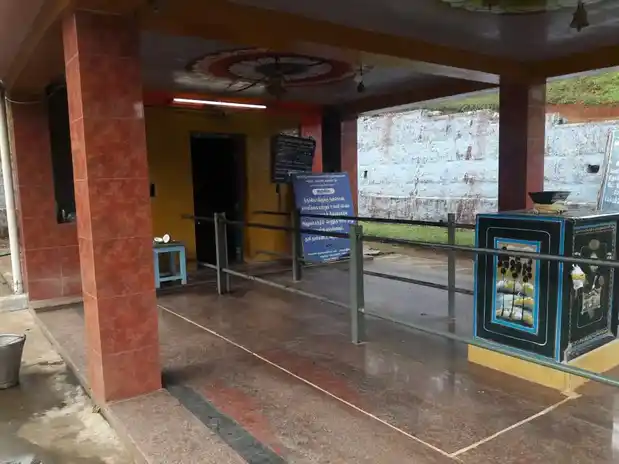 Arulmigu Manihada Mahasakthi Heithaiyamman And Arulmigu Sathiya Nagarajar Temple, Manjakombai Bazar, Kundha - 643203 அருள்மிகு மானிஹாடா மகாசக்தி ஹெத்தையம்மன் சத்ய நாகராஜர் திருக்கோயில், மஞ்சக்கொம்பை பஜார், குந்தா - 643203, Nilgiris - Ancient Temple Architecture and History Image 6