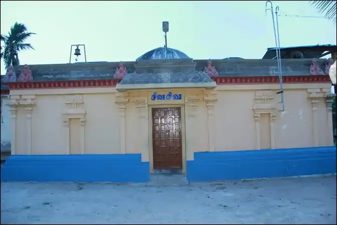 Arulmigu Manikandeswarar Temple, Singalanthi - 614713 அருள்மிகு மணிகண்டேஸ்வரர் திருக்கோயில், சிங்களாந்தி - 614713, Thiruvarur - Ancient Temple Architecture and History Image 4