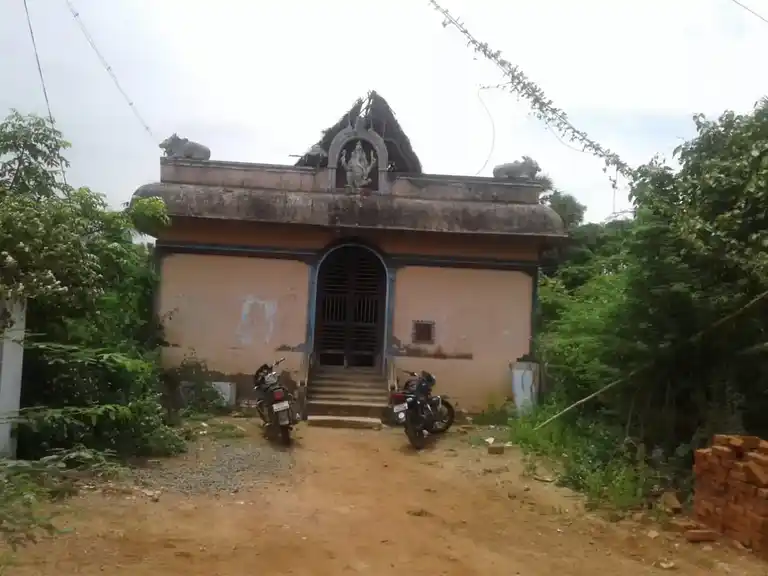 Arulmigu Manikka Pillaiyar Temple, Manakkapangu - 611108 அருள்மிகு மாணிக்கப்பிள் ளையார் திருக்கோயில், Manakkapangu - 611108, Nagapattinam - Ancient Temple Architecture and History Image 2