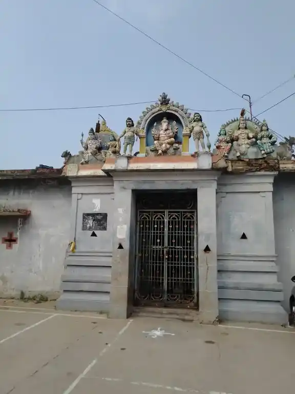 Arulmigu Manikkavinayagar Temple, L.N.Puram, Panruti - 607106 அருள்மிகு மாணிக்கவிநாயகர் திருக்கோயில், L.N.Puram, Panruti - 607106, Cuddalore - Ancient Temple Architecture and History Image 6