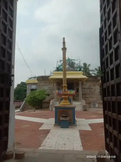 Arulmigu Manikundra Perumal Temple, Vennar Bank, Thanjavur - 613003