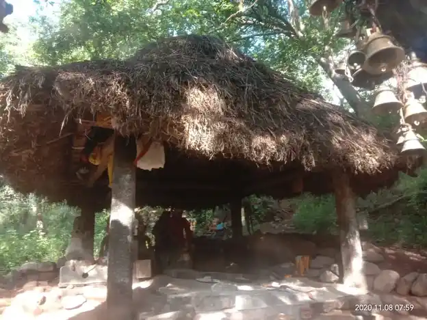 Arulmigu Manjamalaiayyanar Temple, Valayapatti - 625022 அருள்மிகு மஞ்சள்மலை அய்யனார் கோயில், Valayapatti - 625022, Madurai - Ancient Temple Architecture and History Image 2