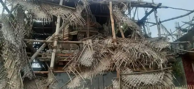 Arulmigu Mannamadai and Pillaiyar Temple, Manalmedu - 609202 அருள்மிகு மண்ணமடைஅய்யனார் மற்றும் பிள்ளையார் திருக்கோயில், Manalmedu - 609202, Mayiladuthurai - Ancient Temple Architecture and History Image 3