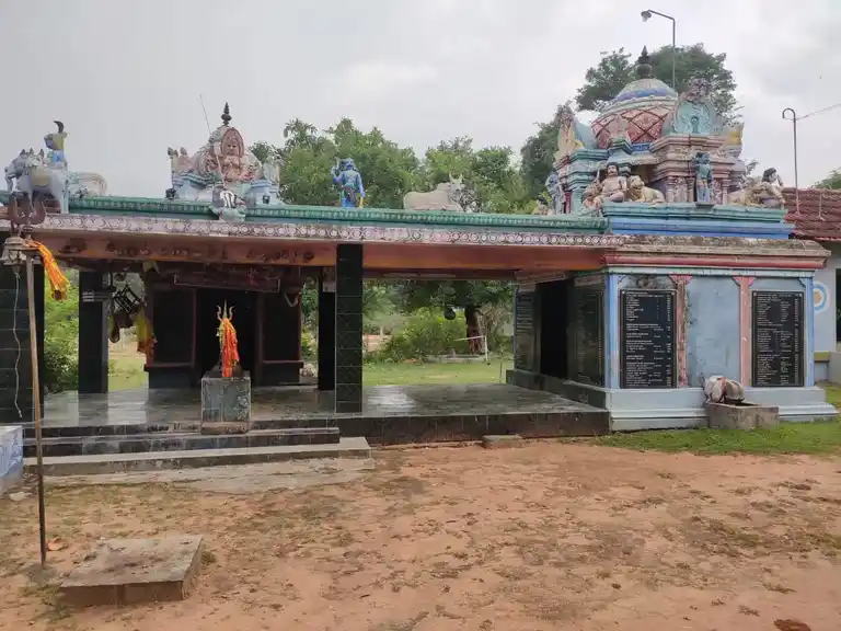 Arulmigu Mannamudaiya Ayyanar Temple, Dharmarajanvayal - 614616 அருள்மிகு மன்னமுடைய அய்யனார் திருக்கோயில், Dharmarajanvayal - 614616, Pudukkottai - Ancient Temple Architecture and History Image 3