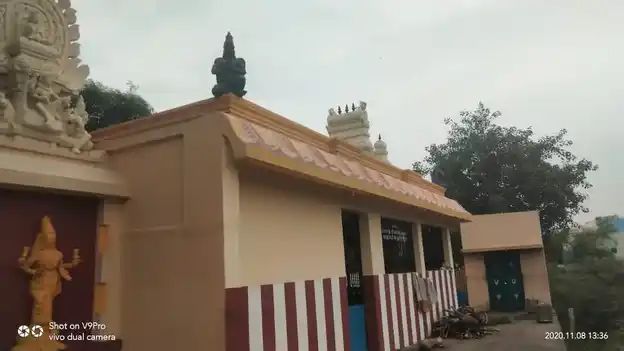 Arulmigu Mannaperumal Temple, Paravai - 625402 அருள்மிகு மன்னப்பெருமாள் திருக்கோயில், Paravai - 625402, Madurai - Ancient Temple Architecture and History Image 2
