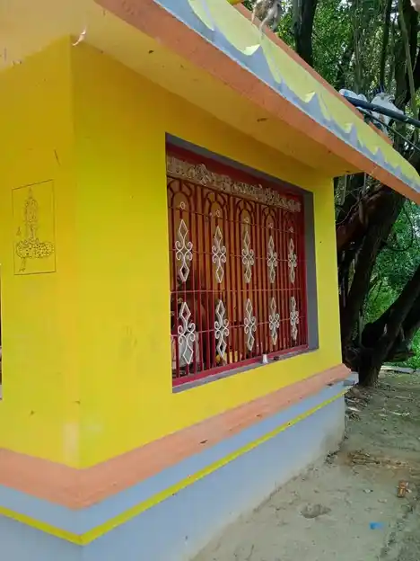 Arulmigu Mannar Krishnaswamy Temple, Ramiyanahalli, Ramiyanahalli - 636905 Arulmigu Mannar Krishnaswamy Temple, பாப்பிரெட்டிப்பட்டி, பாப்பிரெட்டிப்பட்டி - 636905, Dharmapuri - Ancient Temple Architecture and History Image 3