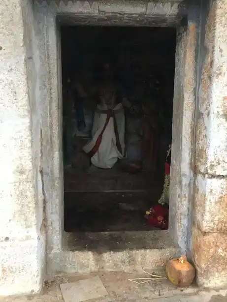 Arulmigu Mannar Sammy Temple, Kumulur - 621711 Arulmigu Mannar sammy Temple, Kumulur - 621711, Thiruchirappalli - Ancient Temple Architecture and History Image 5