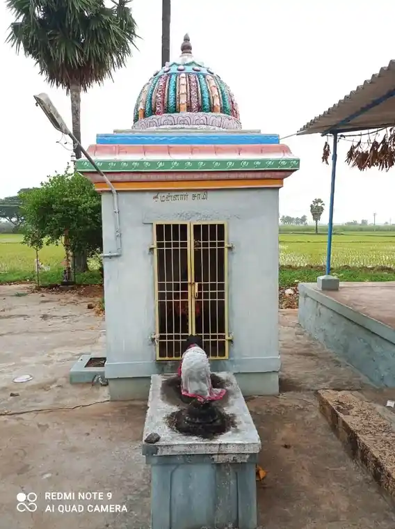 Arulmigu Mannarsamy Temple, Ilanthakudam - 621851 Arulmigu Mannarsamy Temple, Ilanthakudam - 621851, Ariyalur - Ancient Temple Architecture and History Image 2