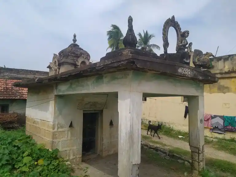 Arulmigu Mannarswamy Temple, Melamathur - 621708 Arulmigu Mannarswamy Temple, Melamathur - 621708, Perambalur - Ancient Temple Architecture and History Image 4