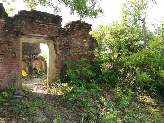 Arulmigu Mannathasami Temple, Kaveripalayam - 621718 Arulmigu Mannathasami Temple,  - 621718, Ariyalur - Ancient Temple Architecture and History Image 4