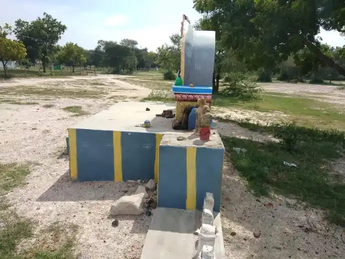 Arulmigu Mannathasami Temple, Sendhurai - 621714 Arulmigu Mannathasami Temple,  - 621714, Ariyalur - Ancient Temple Architecture and History Image 2