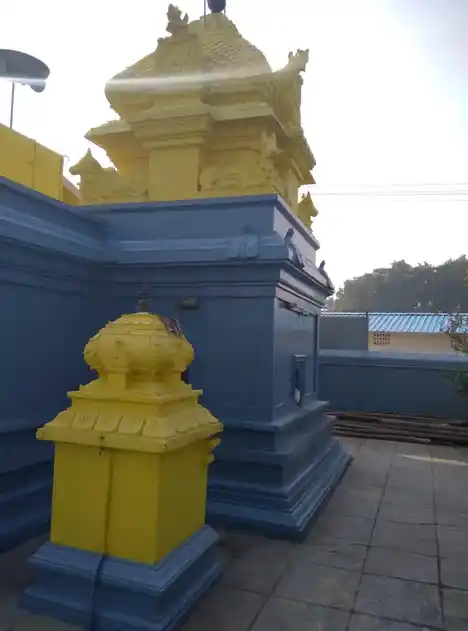 Arulmigu Mannatheeswarar Temple, Thalaiyarampattu - 632202 அருள்மிகு மன்னாதீஸ்வரர் திருக்கோயில், தலையாரம்பட்டு - 632202, Vellore - Ancient Temple Architecture and History Image 3