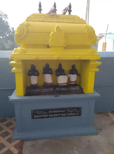 Arulmigu Mannatheeswarar Temple, Thalaiyarampattu - 632202 அருள்மிகு மன்னாதீஸ்வரர் திருக்கோயில், தலையாரம்பட்டு - 632202, Vellore - Ancient Temple Architecture and History Image 4