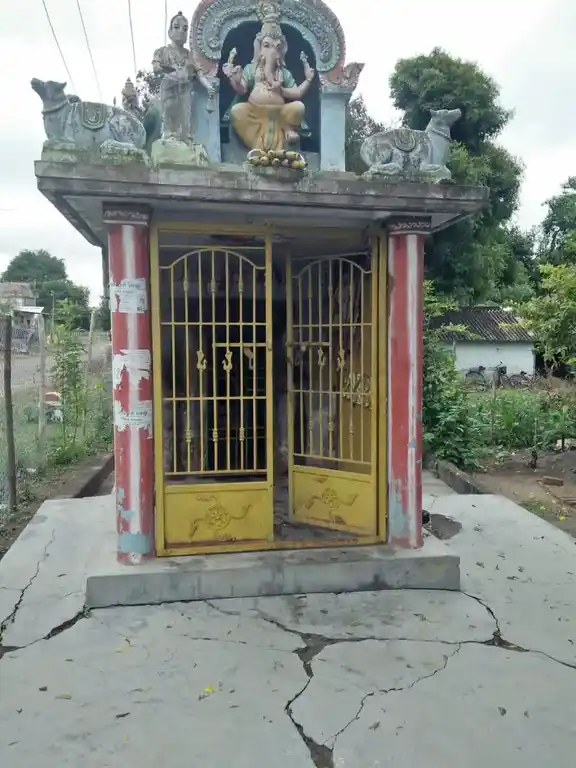 Arulmigu Mannika Vinayakar Temple, Veeramanallur - 621730 Arulmigu Mannika Vinayakar Temple, Veeramanallur - 621730, Perambalur - Ancient Temple Architecture and History Image 2