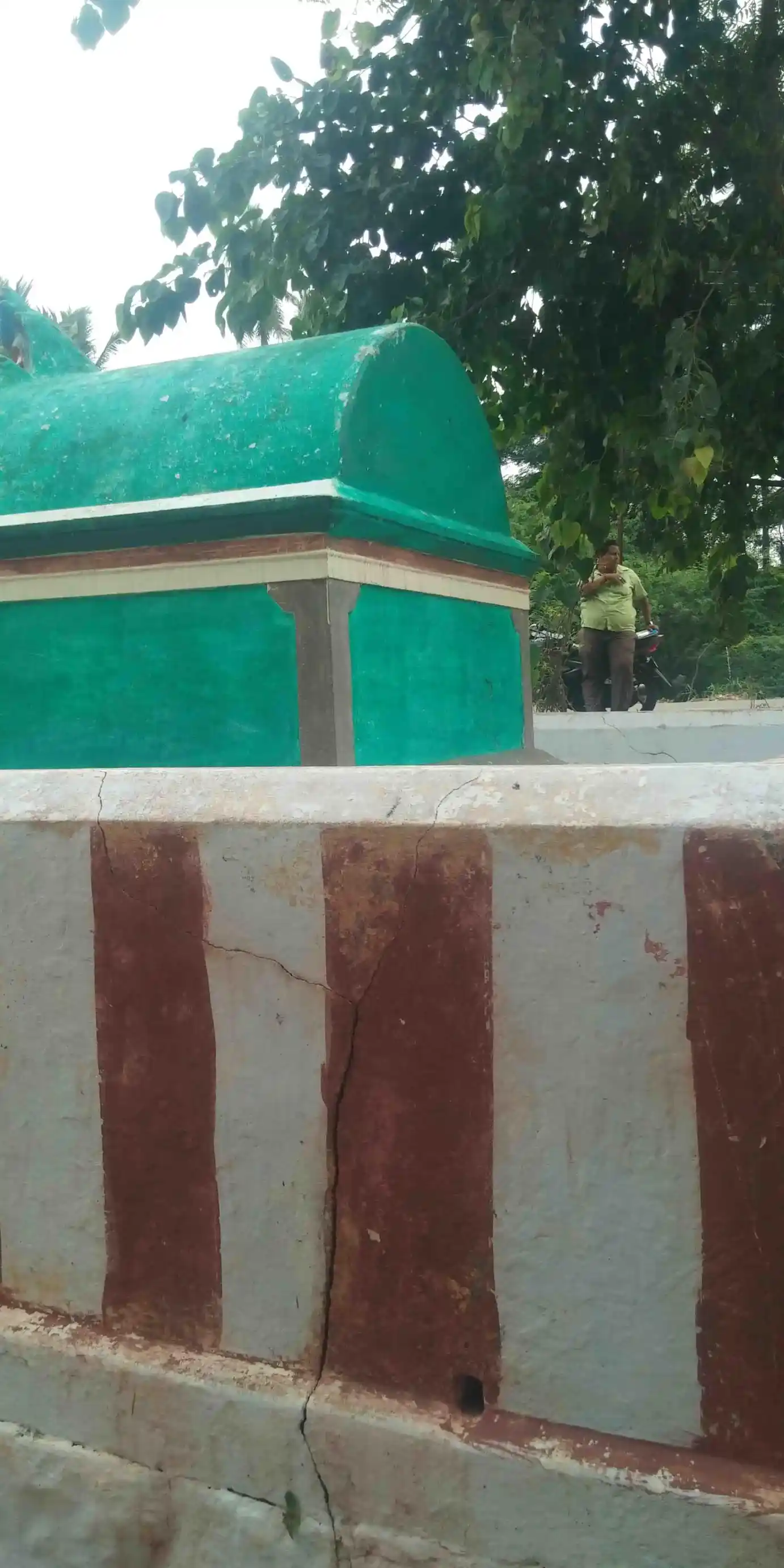 Arulmigu Mannikka Vinayagar Temple, Koppu - 639103 Temple