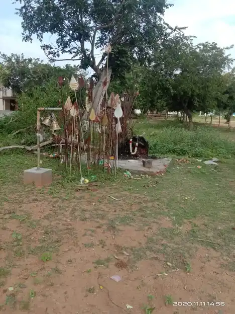 Arulmigu Manthai Karuppana Swamy Temple, Kalippatti - 625106 அருள்மிகு மந்தைக்கருப்பணசாமி திருக்கோயில், Kalippatti - 625106, Madurai - Ancient Temple Architecture and History Image 2