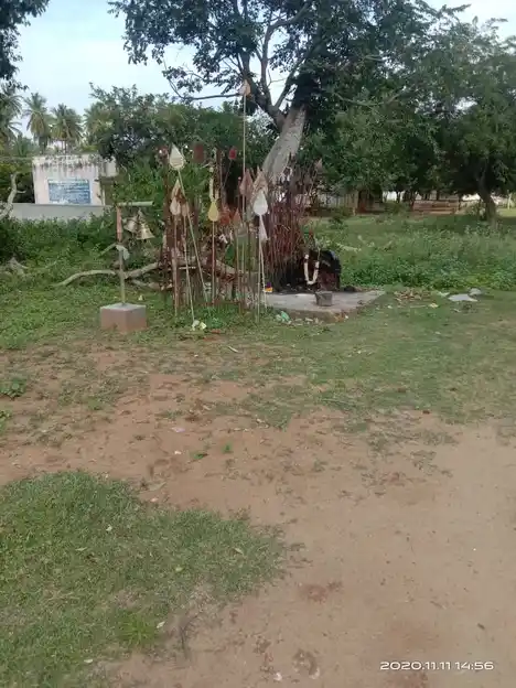 Arulmigu Manthai Karuppana Swamy Temple, Kalippatti - 625106 அருள்மிகு மந்தைக்கருப்பணசாமி திருக்கோயில், Kalippatti - 625106, Madurai - Ancient Temple Architecture and History Image 4