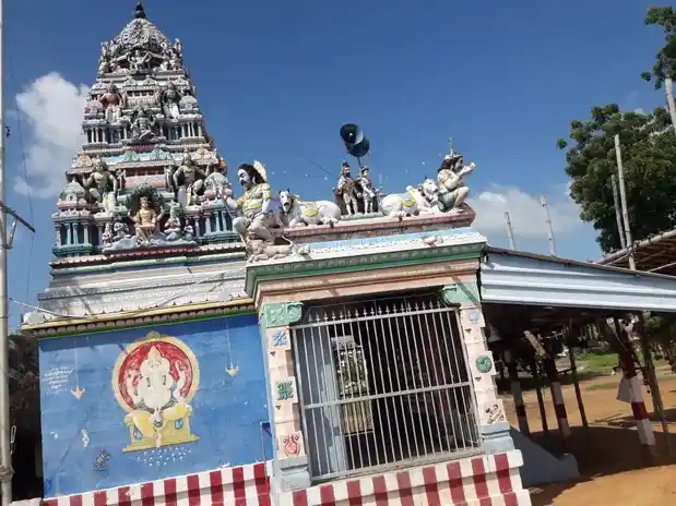 Arulmigu Manthai Veerana Swamy Temple, Therkutheru - 625122 அருள்மிகு மந்தைவீரணசுவாமி திருக்கோயில், Therkutheru - 625122, Madurai - Ancient Temple Architecture and History Image 2