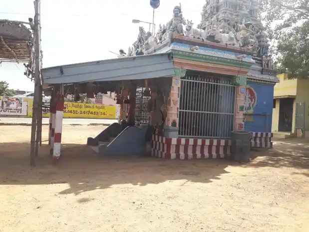 Arulmigu Manthai Veerana Swamy Temple, Therkutheru - 625122 அருள்மிகு மந்தைவீரணசுவாமி திருக்கோயில், Therkutheru - 625122, Madurai - Ancient Temple Architecture and History Image 5