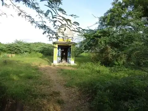 Arulmigu Mappillai Azhakar And Alavanthiamman Temple, Padagacherri - 612804 அருள்மிகு மாப்பிள்ளை அழகர் மற்றும் அலவந்தியம்மன் திருக்கோயில், Padagacherri - 612804, Thiruvarur - Ancient Temple Architecture and History Image 6
