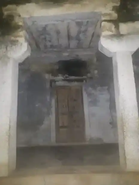 Arulmigu Maragatha Pillayar Temple, Thirukurungudi - 627115 அருள்மிகு மரகத பிள்ளையார் திருக்கோயில், Thirukurungudi - 627115, Tirunelveli - Ancient Temple Architecture and History Image 4