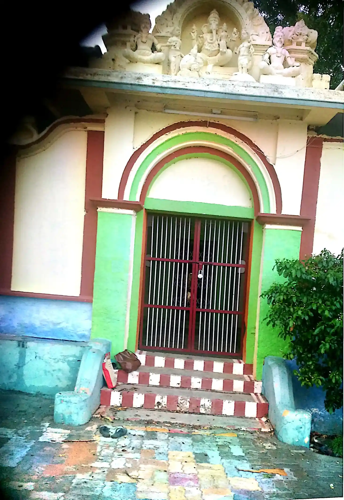 Arulmigu Maragatha Vinayagar Temple, Melakulakkarai - 627108 அருள்மிகு மரகத விநாயகர் திருக்கோயில், Melakulakkarai - 627108, Tirunelveli - Ancient Temple Architecture and History Image 5