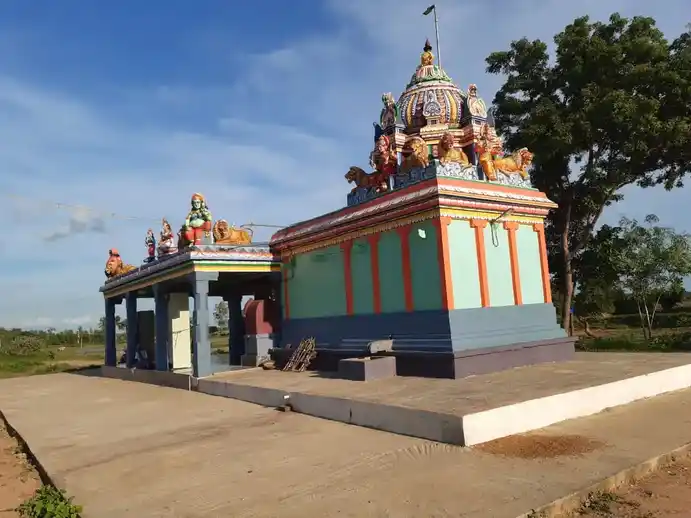 Arulmigu Maraiyamman Temple, Kollankarai - 613006 அருள்மிகு மாரியம்மன் திருக்கோயில், Kollankarai - 613006, Thanjavur - Ancient Temple Architecture and History Image 2