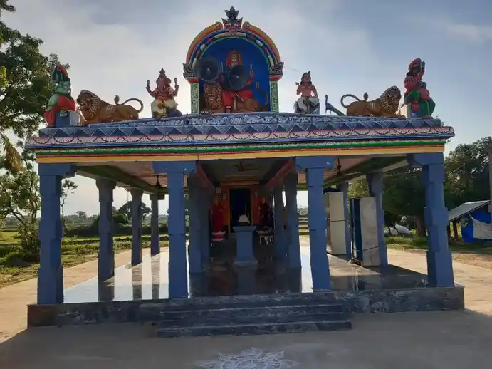 Arulmigu Maraiyamman Temple, Kollankarai - 613006 அருள்மிகு மாரியம்மன் திருக்கோயில், Kollankarai - 613006, Thanjavur - Ancient Temple Architecture and History Image 4