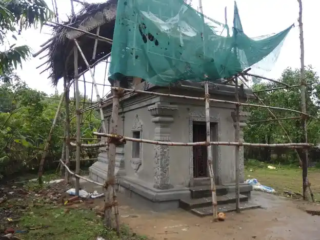 Arulmigu Marathadivinayagar Temple, Sarangapanipuliyambettai - 612001 அருள்மிகு மரத்தடி விநாயகர் திருக்கோயில், Sarangapanipuliyambettai - 612001, Thanjavur - Ancient Temple Architecture and History Image 4