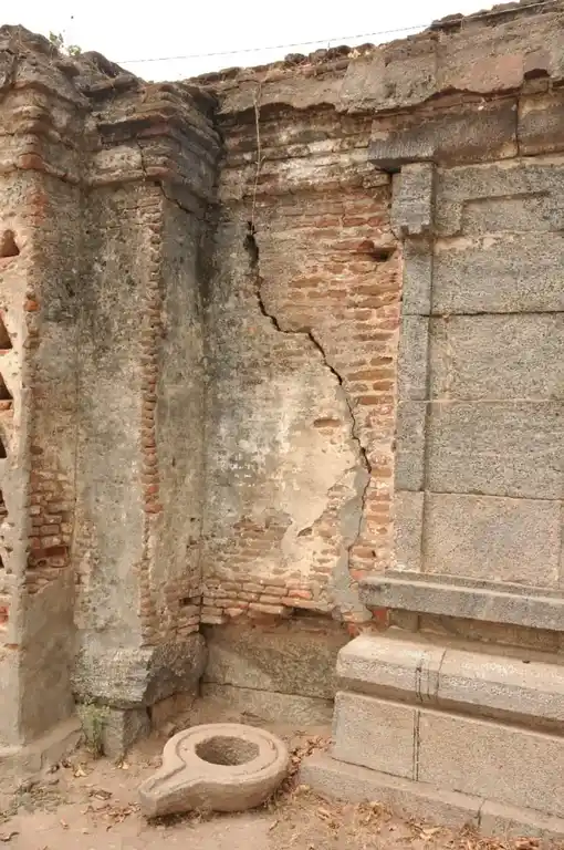 Arulmigu Mareesvaranadhar Temple, Konoor - 605301 அருள்மிகு மரீஸ்வரநாத சுவாமி கோயில், கோனுர் - 605301, Viluppuram - Ancient Temple Architecture and History Image 3