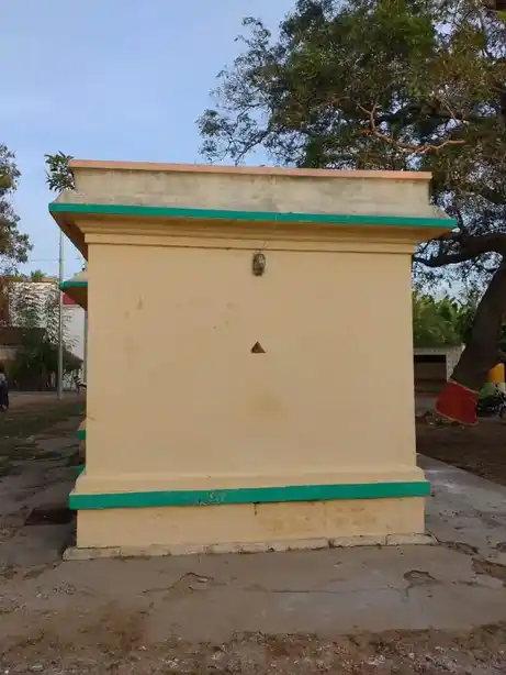 Arulmigu Mari Amman Temple, Ozhukkavakkam - 604410 Arulmigu Mari Amman Temple, Ozhukkavakkam - 604410, Tiruvannamalai - Ancient Temple Architecture and History Image 2