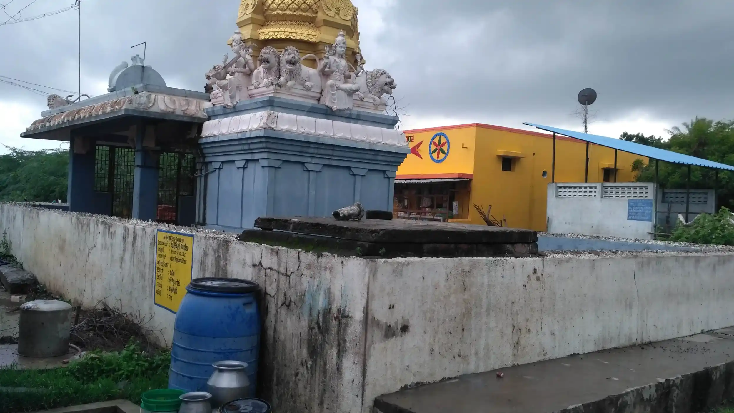 Arulmigu Mari Polatchiyamman Temple, Agili - 603306