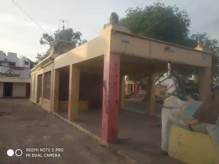 Arulmigu Mariamma Temple, Rajapettai - 636704 அருள்மிகு மாரியம்மன் திருக்கோயில், Rajapettai - 636704, Dharmapuri - Ancient Temple Architecture and History Image 4