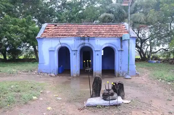 Arulmigu Mariamman Alagunachiamman Temple, Metrathi - 642203 அருள்மிகு மாரியம்மன் அழகுநாச்சியம்மன் திருக்கோயில், Metrathi - 642203, Tiruppur - Ancient Temple Architecture and History Image 5