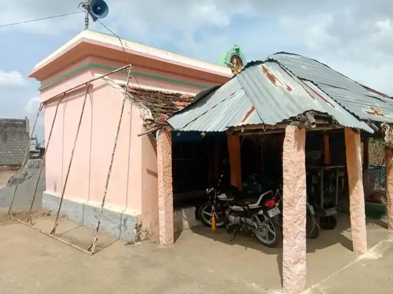 Arulmigu Mariamman And Vinayagar Temple, Thandagoundampalayam, Mangalapuram - 636202 அருள்மிகு மாரியம்மன் விநாயகர் திருக்கோயில், Thandagoundampalayam, Mangalapuram - 636202, Namakkal - Ancient Temple Architecture and History Image 3