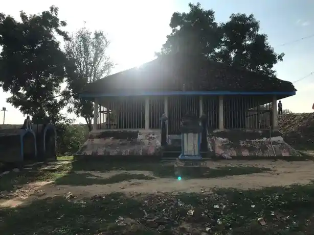 Arulmigu Mariamman Group Of Temple, M.Aathanur - 608304 Arulmigu Mariamman Group Of Temple, M.Aathanur - 608304, Cuddalore - Ancient Temple Architecture and History Image 2