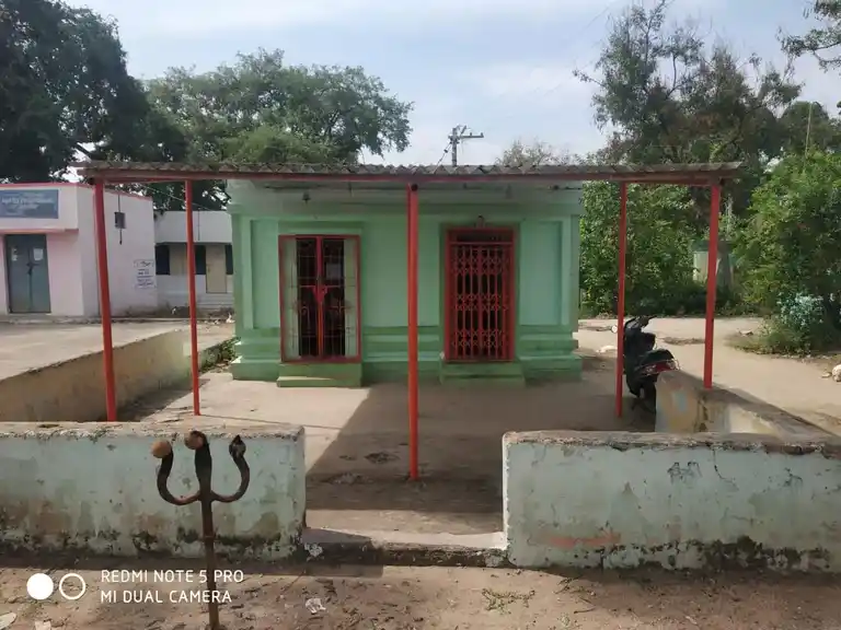 Arulmigu Mariamman Kaliamman Temple, Near Govt. Engineering College, Settikarai - 636704 அருள்மிகு மாரியம்மன், காளியம்மன் திருக்கோயில், Near Govt. Engineering College, Settikarai - 636704, Dharmapuri - Ancient Temple Architecture and History Image 3