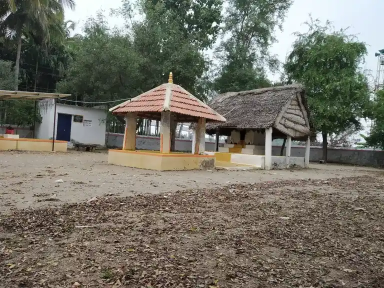 Arulmigu Mariamman Kaliamman Temple, Pudukudianur, Konganapuram - 637102 அருள்மிகு மாரியம்மன் காளியம்மன் திருக்கோயில், Pudukudianur, Konganapuram - 637102, Salem - Ancient Temple Architecture and History Image 4